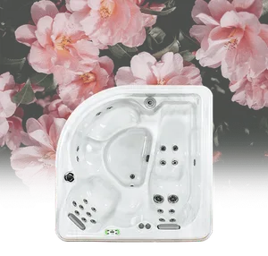 Camellia Garden Spa hot tub